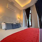 La Boutique Vera * Fethiye